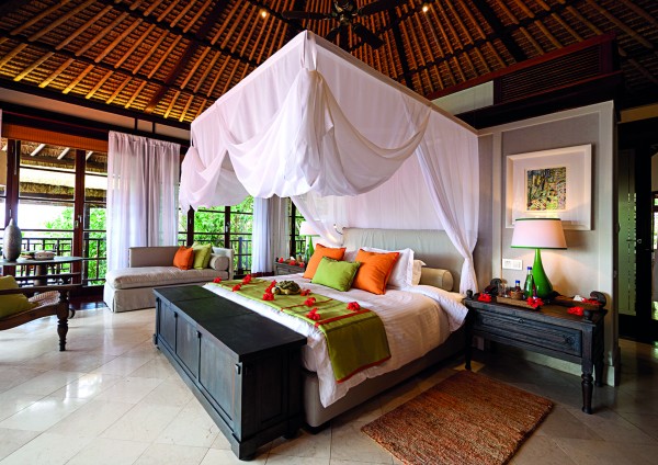 Fregate Island Private - Master Bedroom